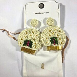 Simply Southern Beaded Holiday snow Globe Earrings Gold Accents Gift Pouch tree